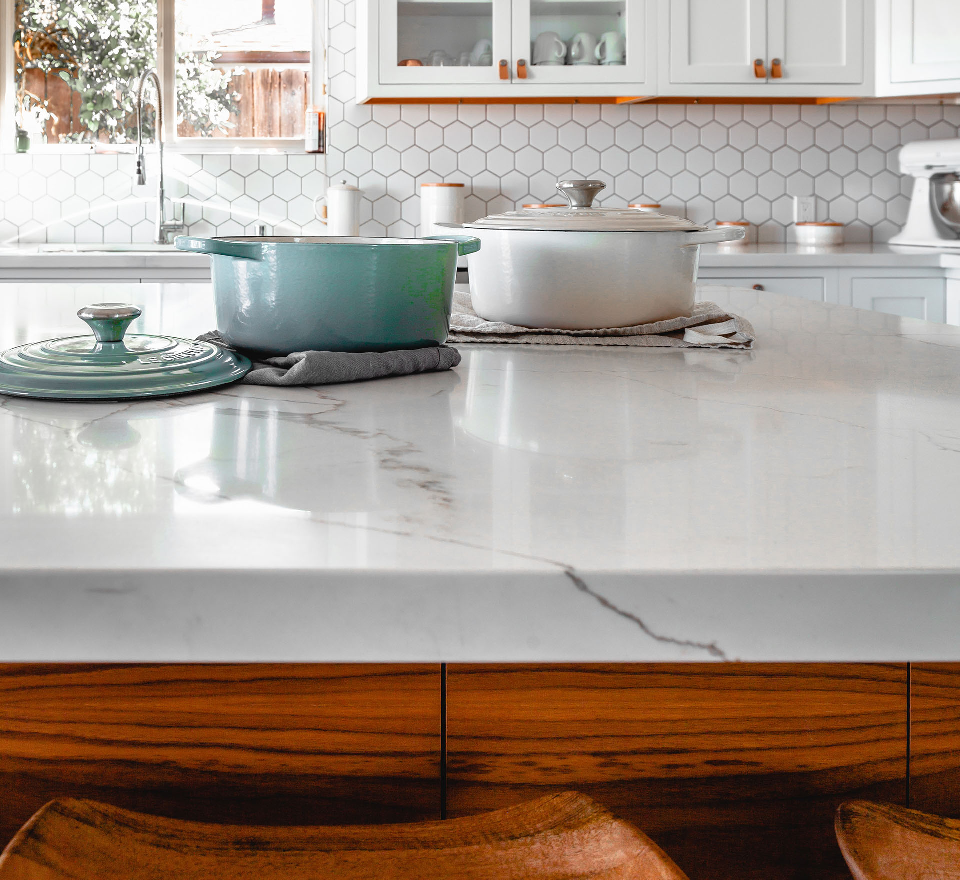 Image of a countertop with kitchen pots
